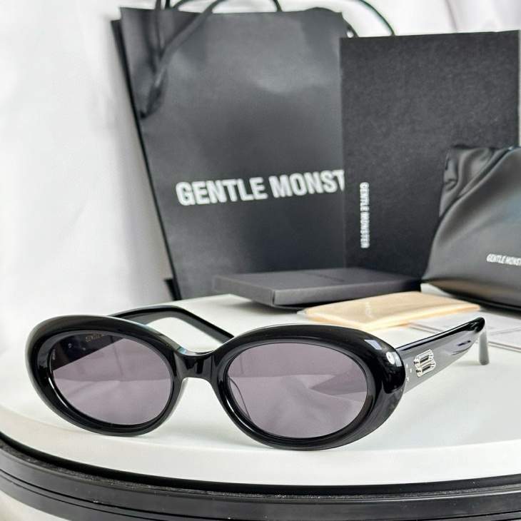 Picture of Gentle Monster Sunglasses _SKUfw58597039fw